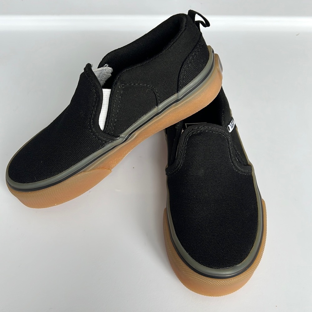 NWOT Vans Toddler Slip ons